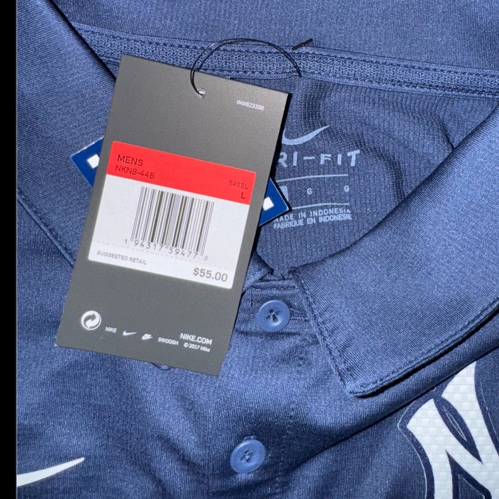 Nike Yankees Navy Blue Polo Shirt - Picture 8 of 9